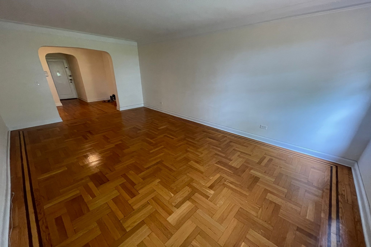 Apartment Highland Avenue  Queens, NY 11432, MLS-RD4972-10