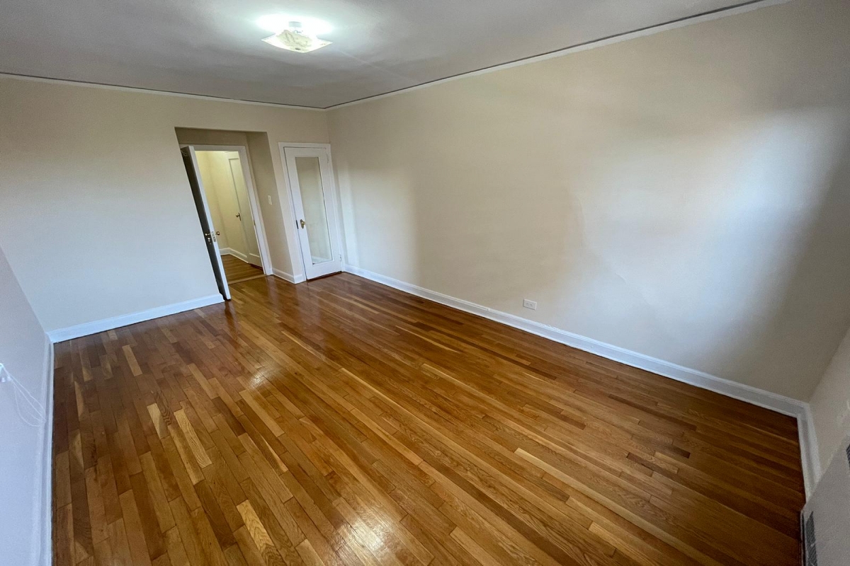 Apartment 112th Street  Queens, NY 11375, MLS-RD4999-20