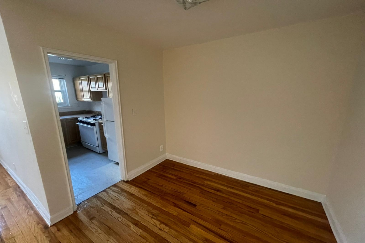 Apartment 71st Avenue  Queens, NY 11367, MLS-RD5003-8