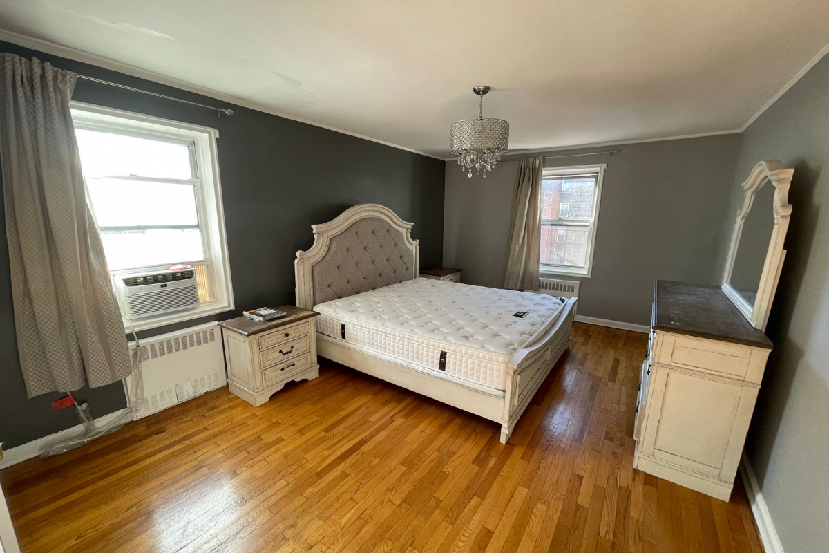 Apartment 102nd Street  Queens, NY 11374, MLS-RD5020-16