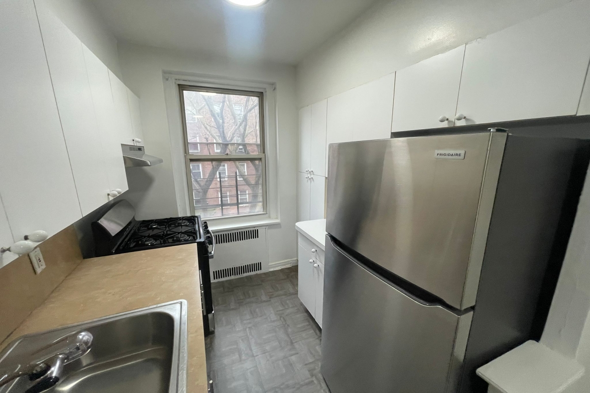 Apartment 118th Street  Queens, NY 11415, MLS-RD5032-3