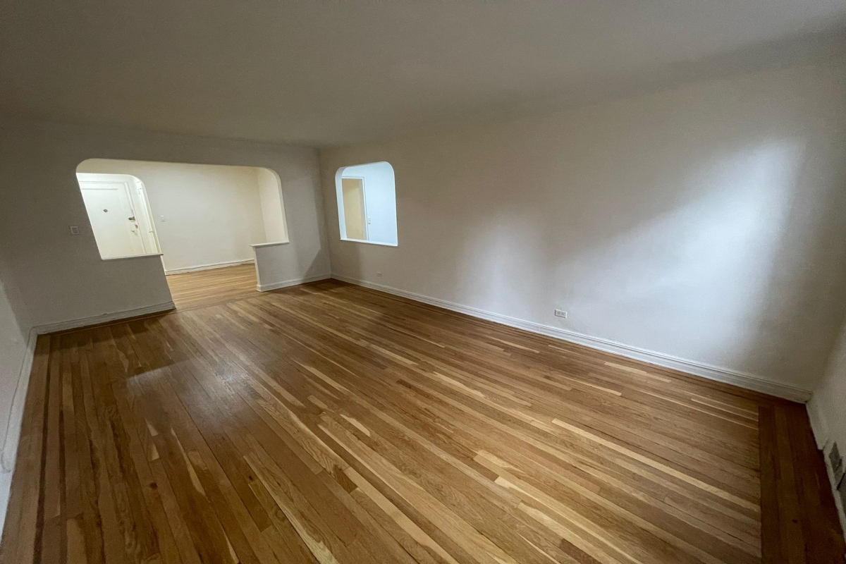 Apartment 118th Street  Queens, NY 11415, MLS-RD5032-12