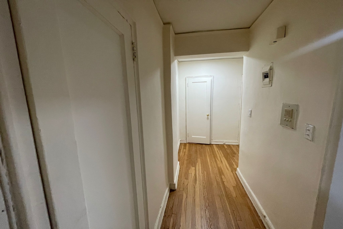 Apartment 118th Street  Queens, NY 11415, MLS-RD5032-16