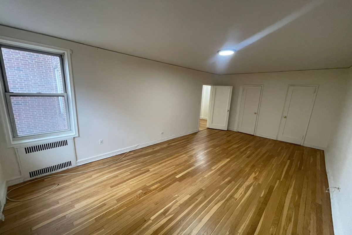 Apartment 118th Street  Queens, NY 11415, MLS-RD5032-19