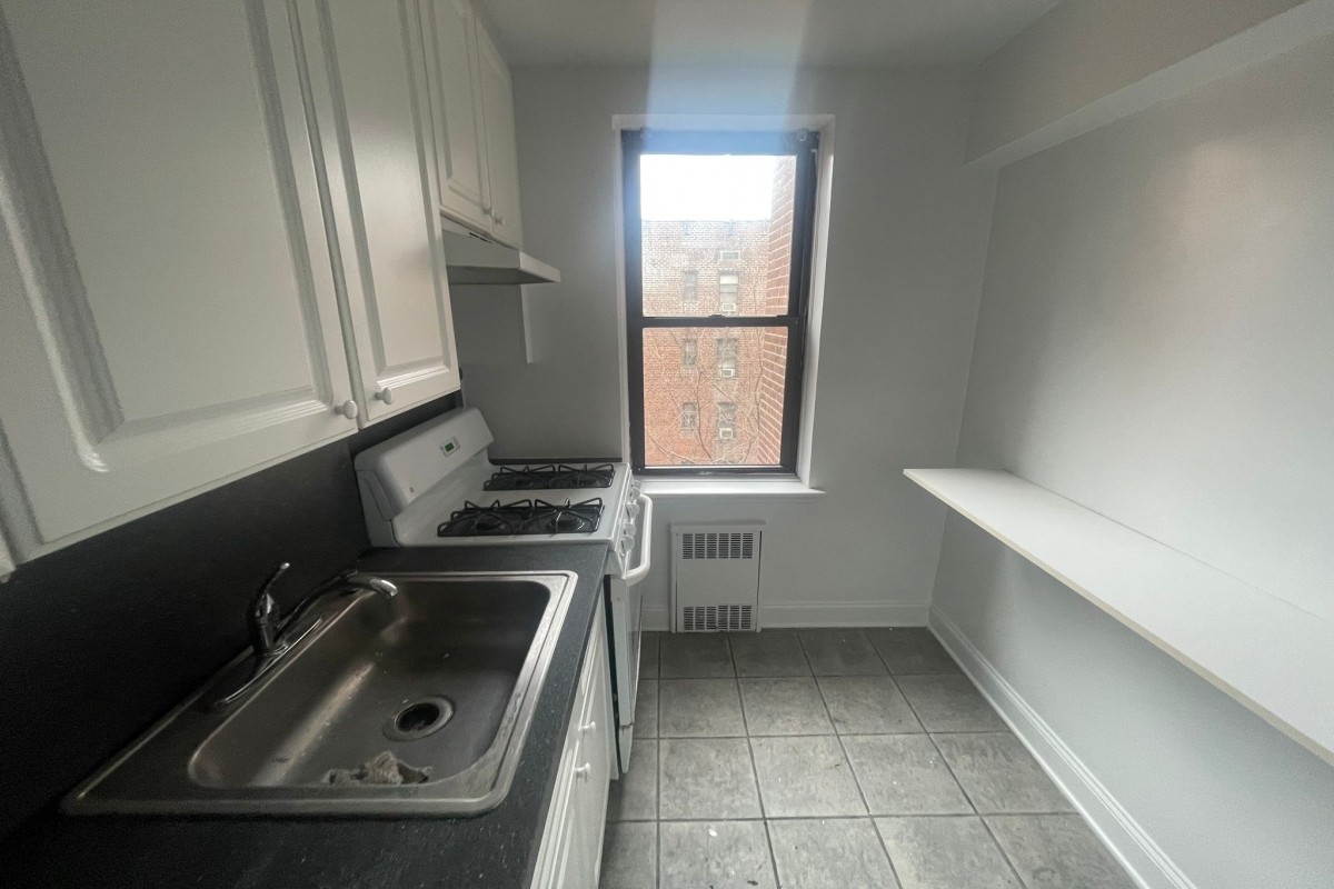 Apartment 118th Street  Queens, NY 11415, MLS-RD5054-2