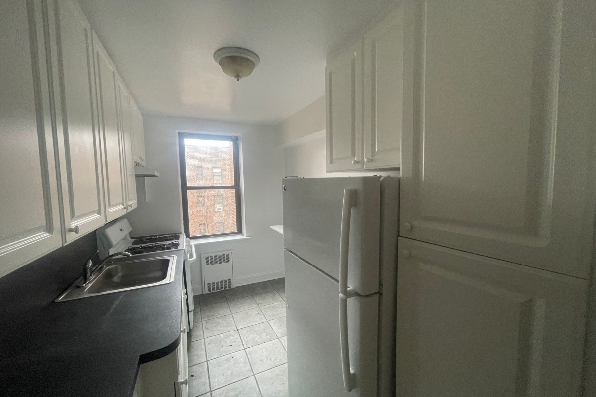 Apartment 118th Street  Queens, NY 11415, MLS-RD5054-3