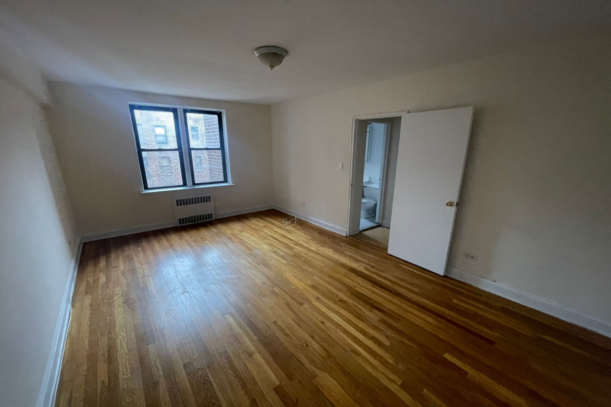 Apartment 118th Street  Queens, NY 11415, MLS-RD5054-15