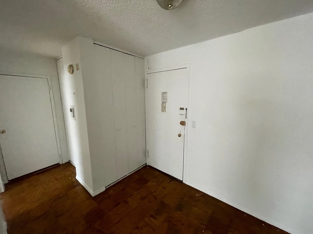 Apartment 98th Place  Queens, NY 11374, MLS-RD5069-6