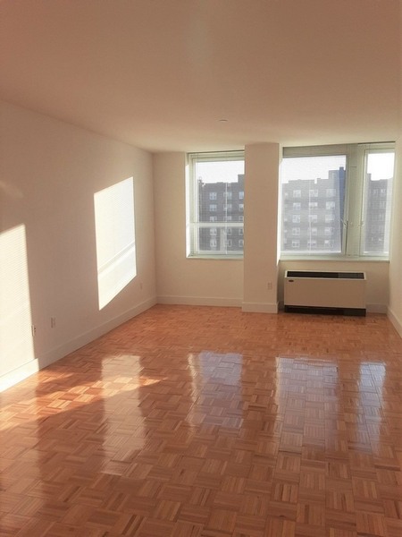 Apartment Queens Blvd  Queens, NY 11375, MLS-RD5076-3