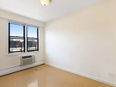 Apartment 57th Avenue  Queens, NY 11368, MLS-RD5077-3