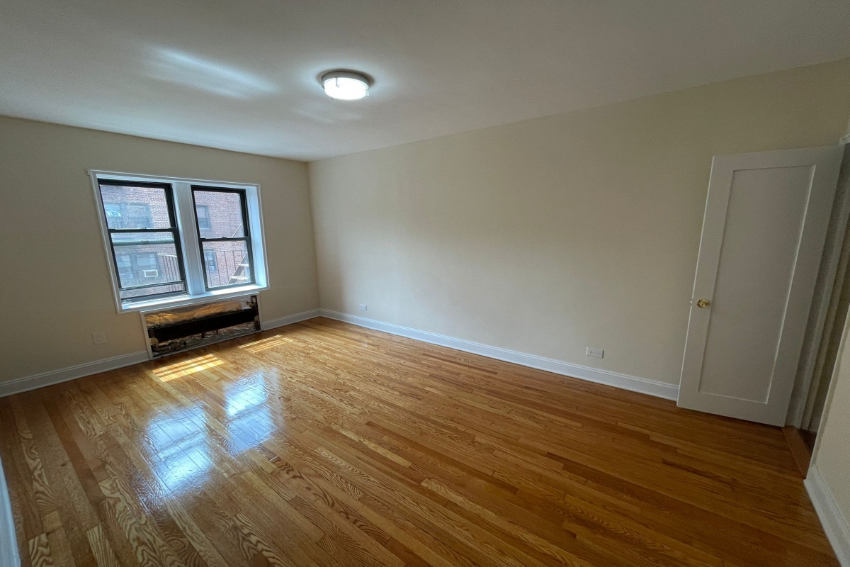 Apartment 63rd Drive  Queens, NY 11374, MLS-RD5086-17