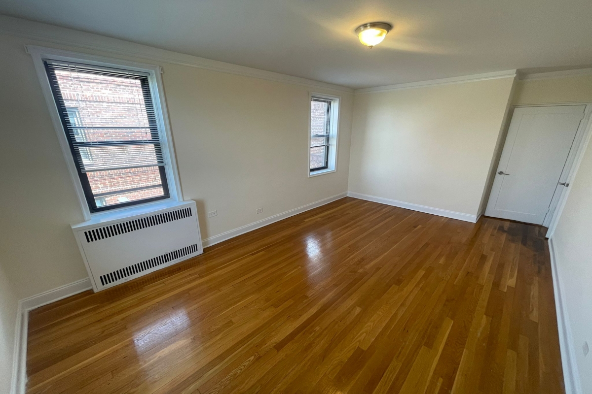 Apartment 167th Street  Queens, NY 11358, MLS-RD5087-19