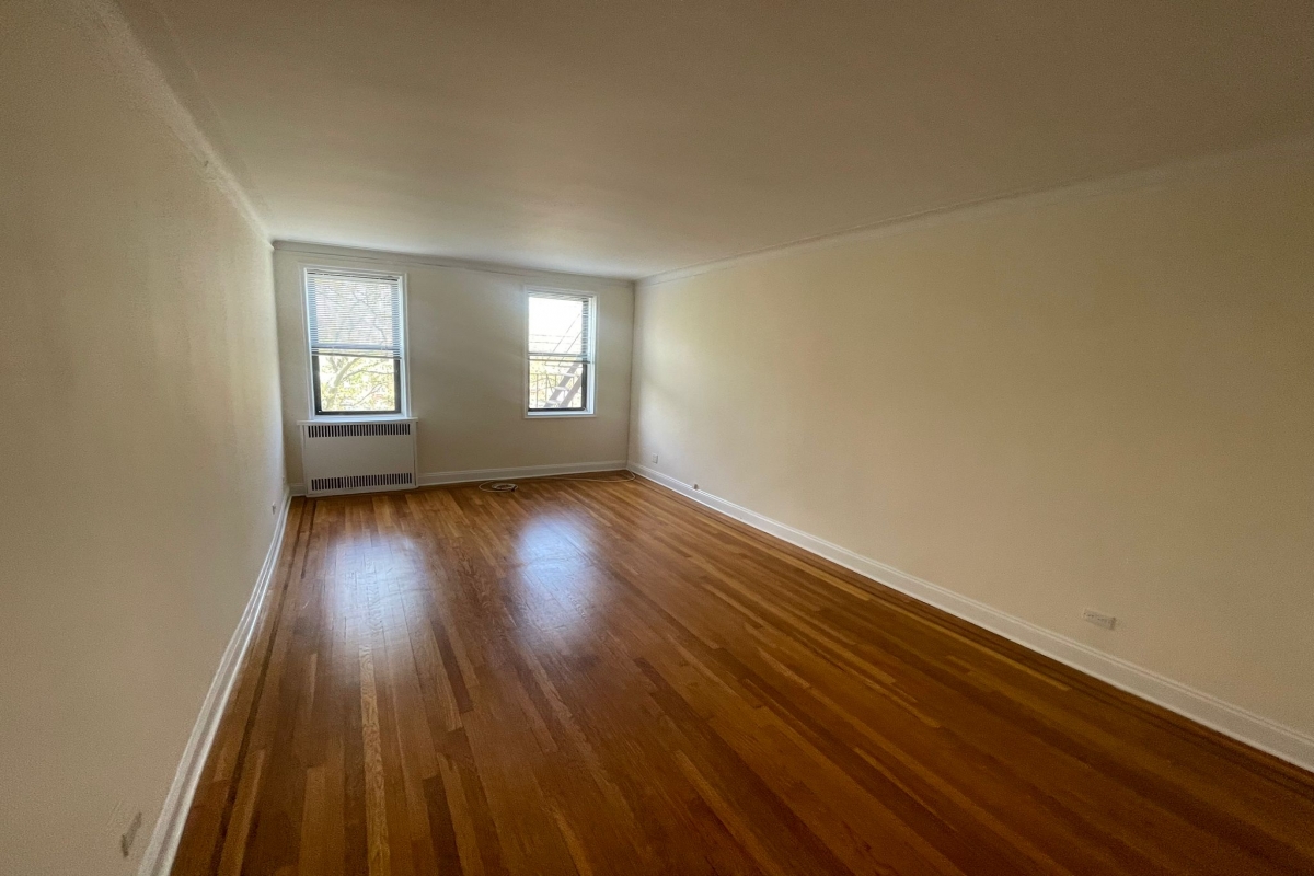 Apartment 167th Street  Queens, NY 11358, MLS-RD5088-2