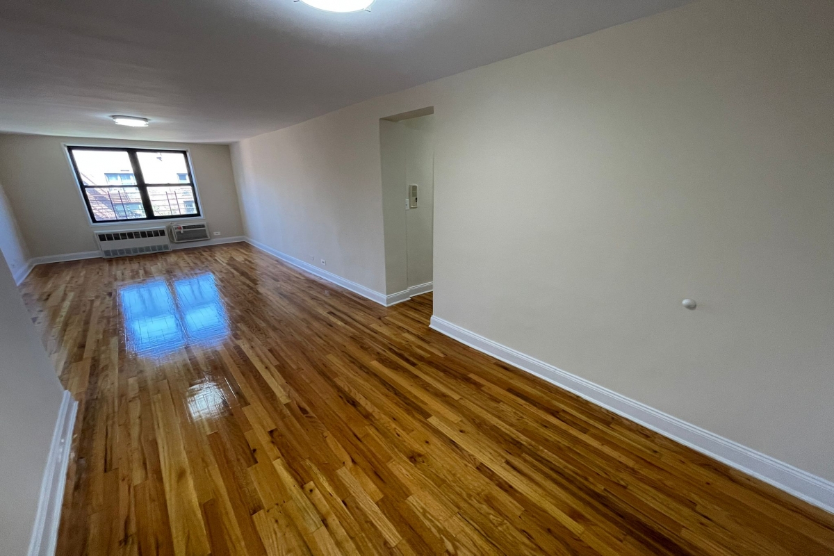 Apartment 103rd Street  Queens, NY 11375, MLS-RD5090-9