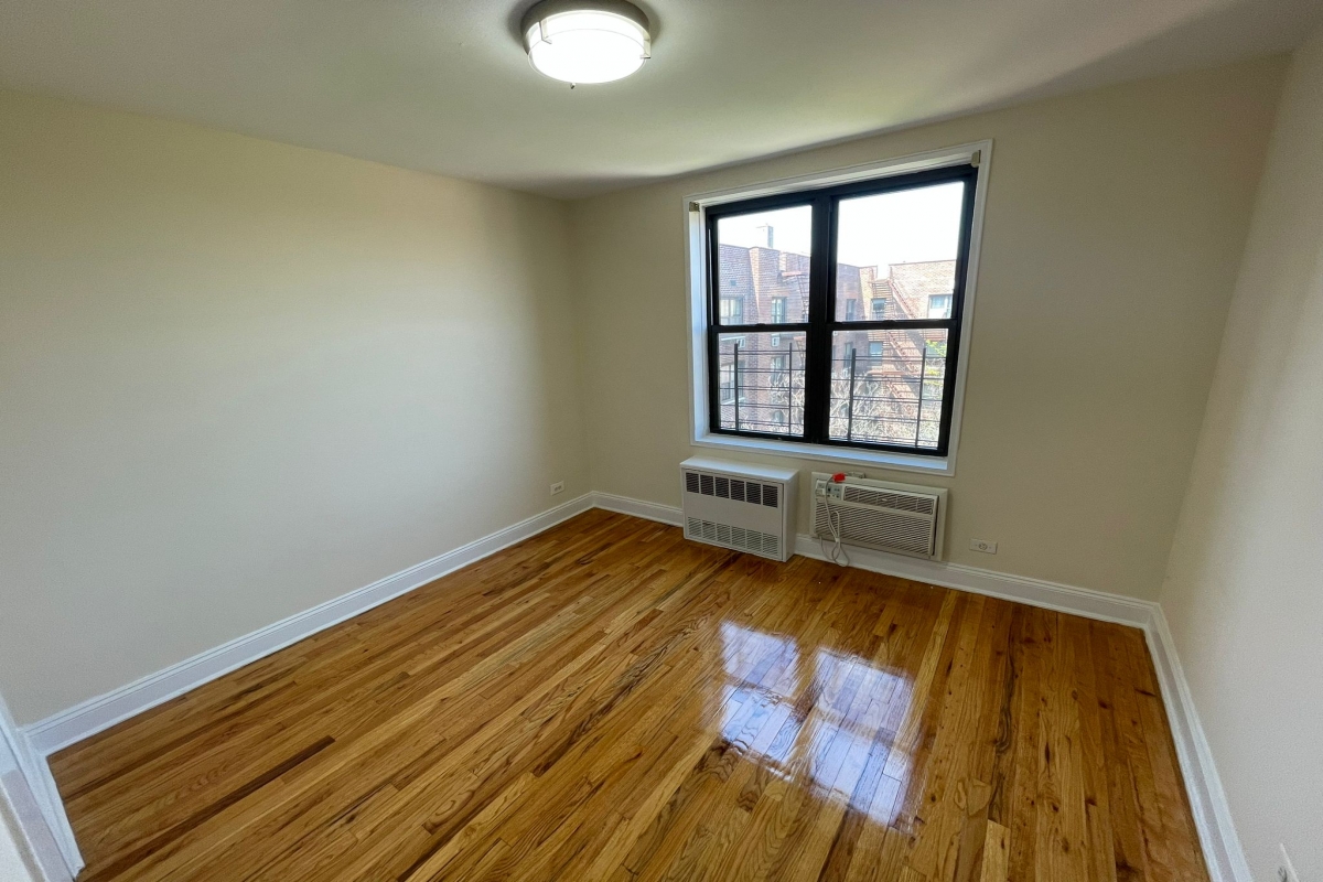 Apartment 103rd Street  Queens, NY 11375, MLS-RD5090-14