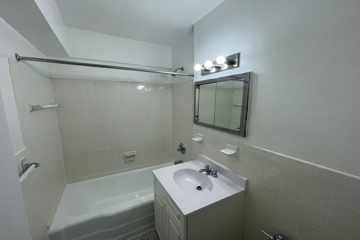 Apartment 103rd Street  Queens, NY 11375, MLS-RD5090-19