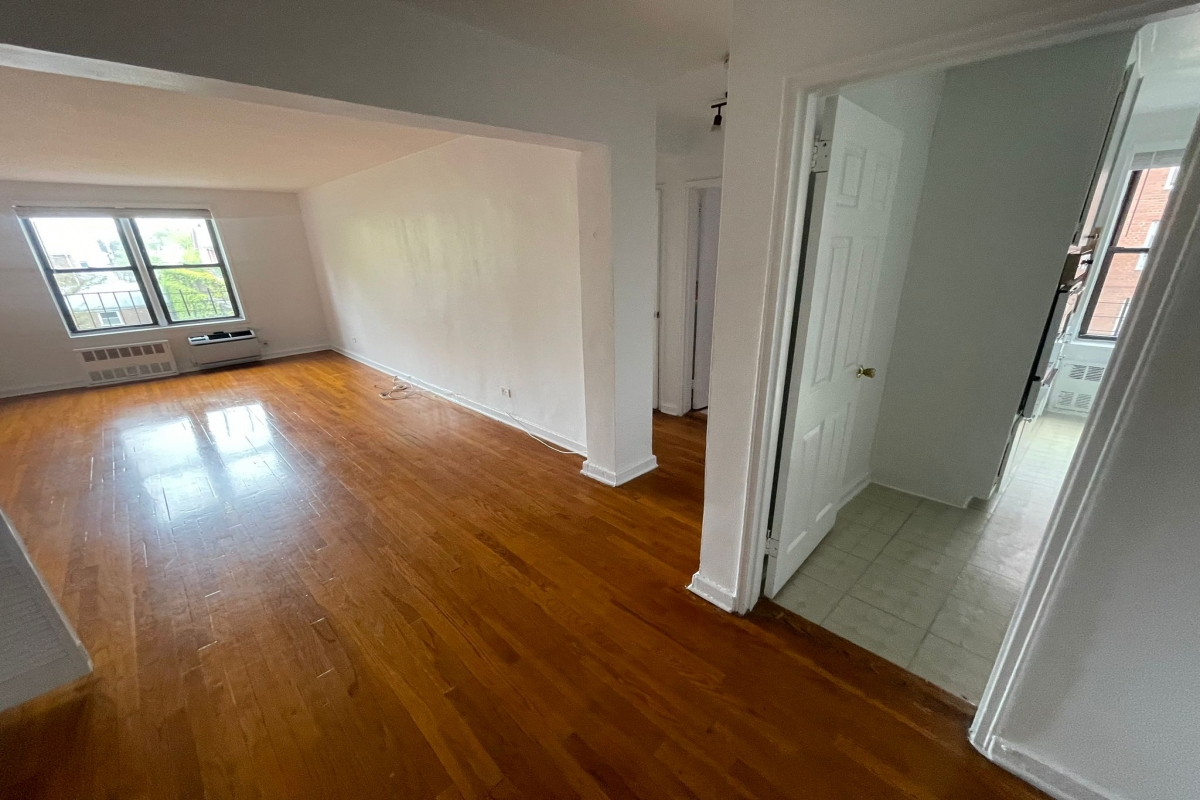 Apartment 79th Avenue  Queens, NY 11367, MLS-RD5091-9