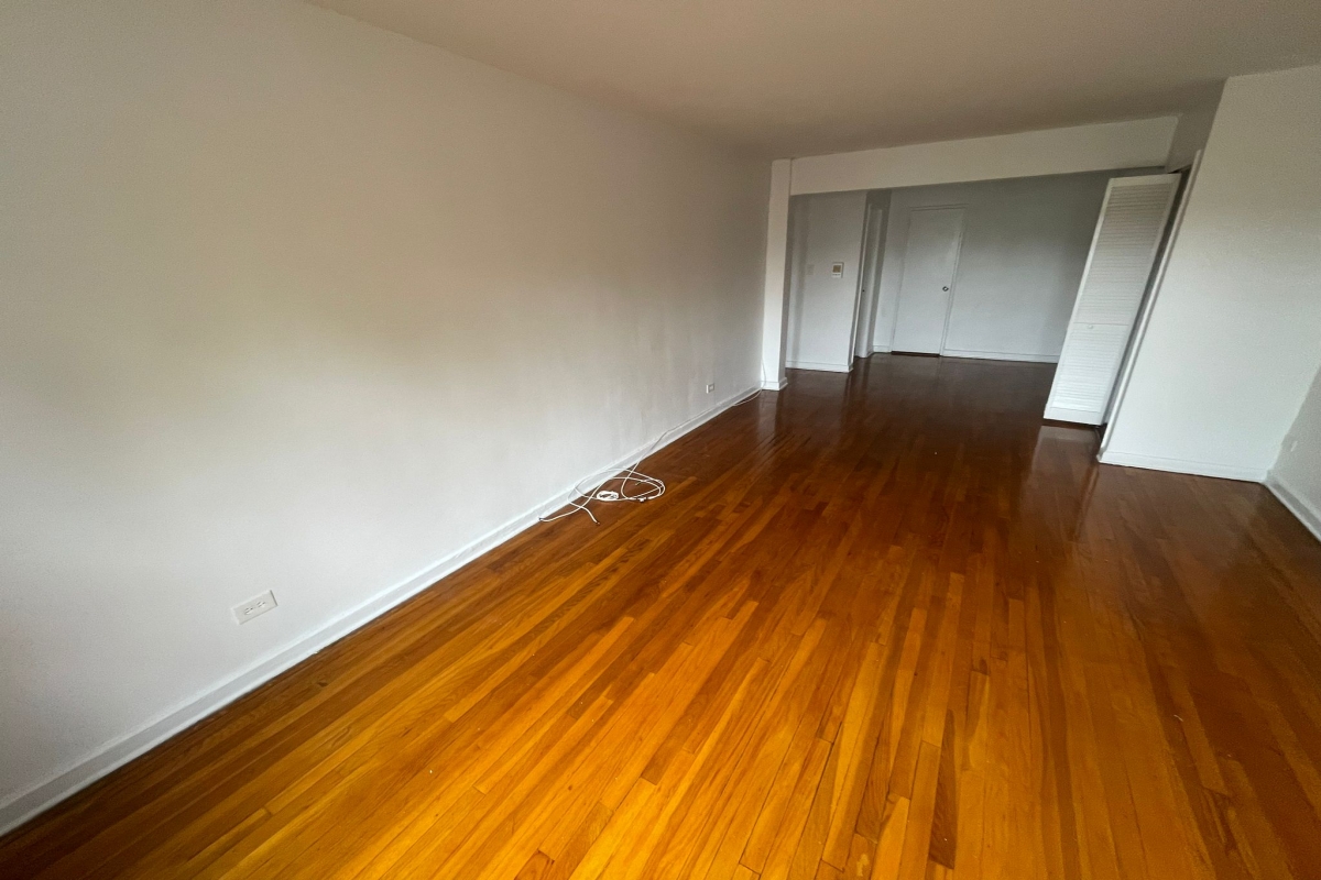 Apartment 79th Avenue  Queens, NY 11367, MLS-RD5091-12