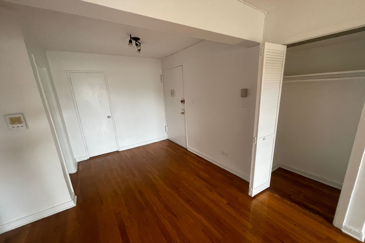 Apartment 79th Avenue  Queens, NY 11367, MLS-RD5091-15