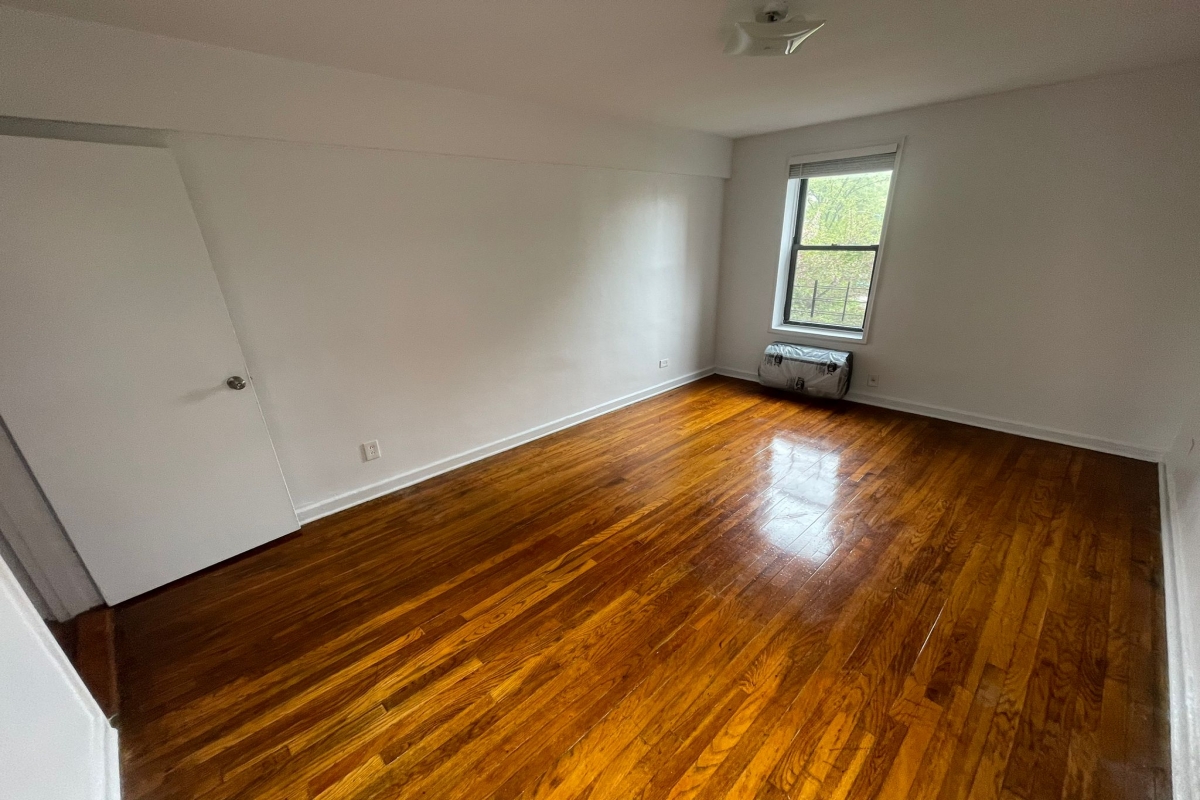 Apartment 79th Avenue  Queens, NY 11367, MLS-RD5091-16