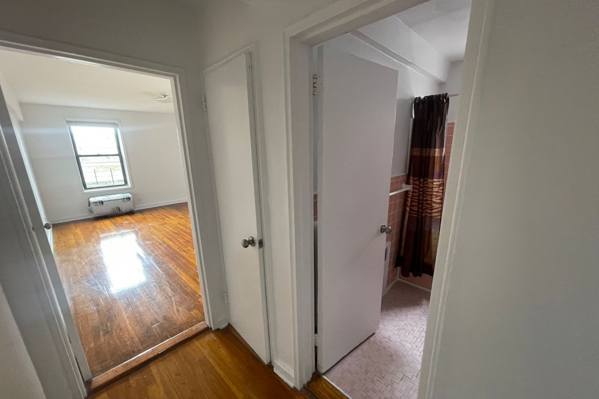 Apartment 79th Avenue  Queens, NY 11367, MLS-RD5091-17