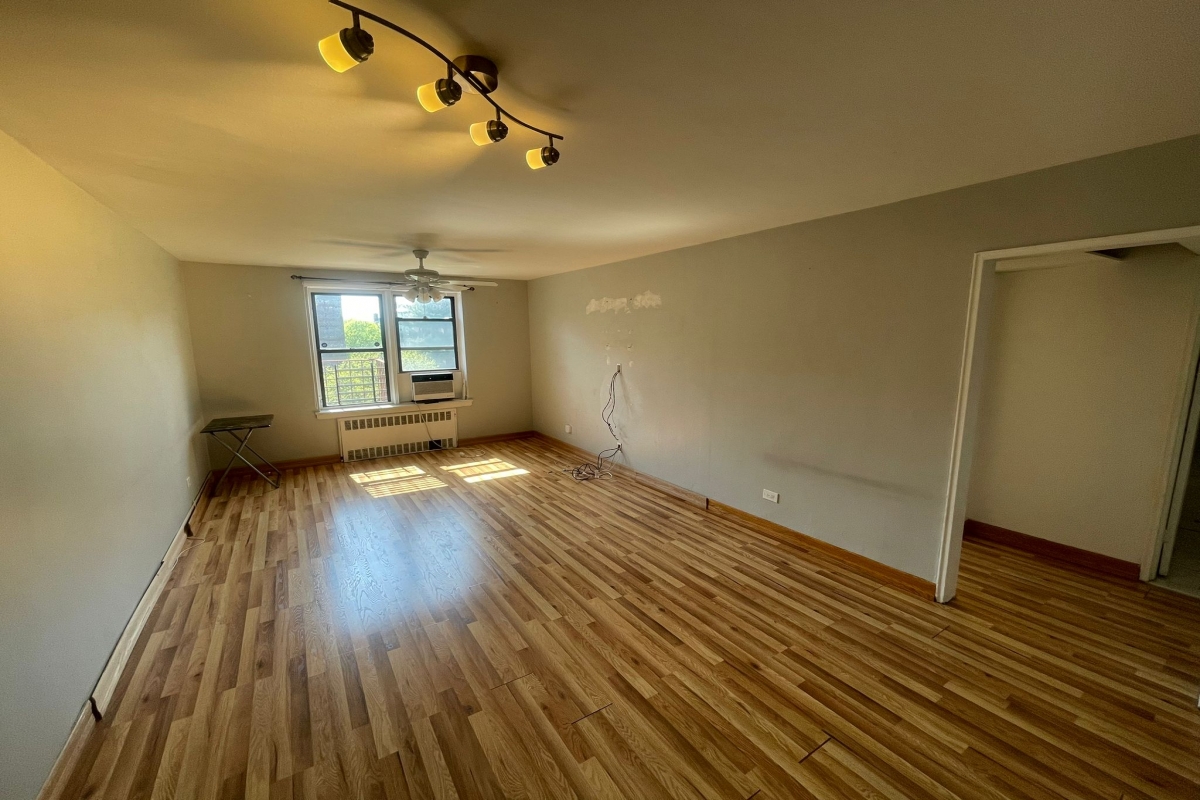 Apartment 108th Street  Queens, NY 11375, MLS-RD5092-3