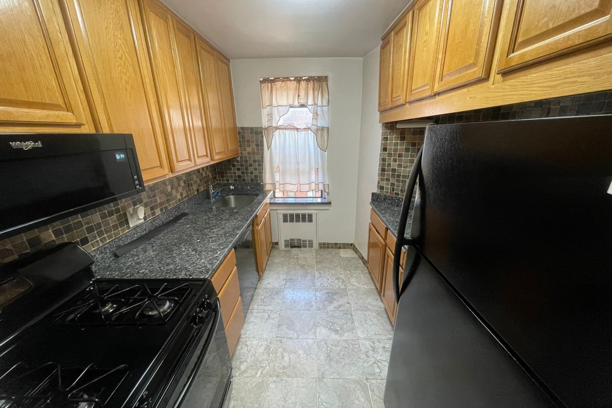 Apartment 108th Street  Queens, NY 11375, MLS-RD5092-8