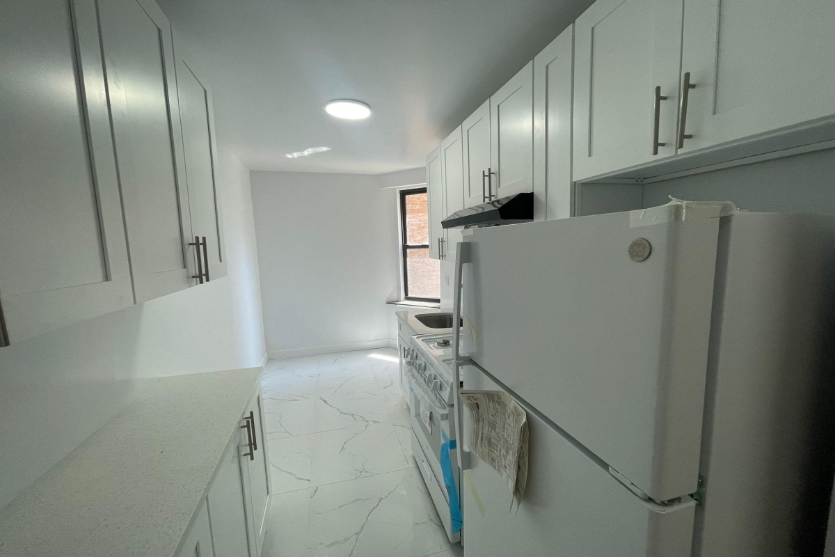 Apartment Booth Street  Queens, NY 11374, MLS-RD5119-2