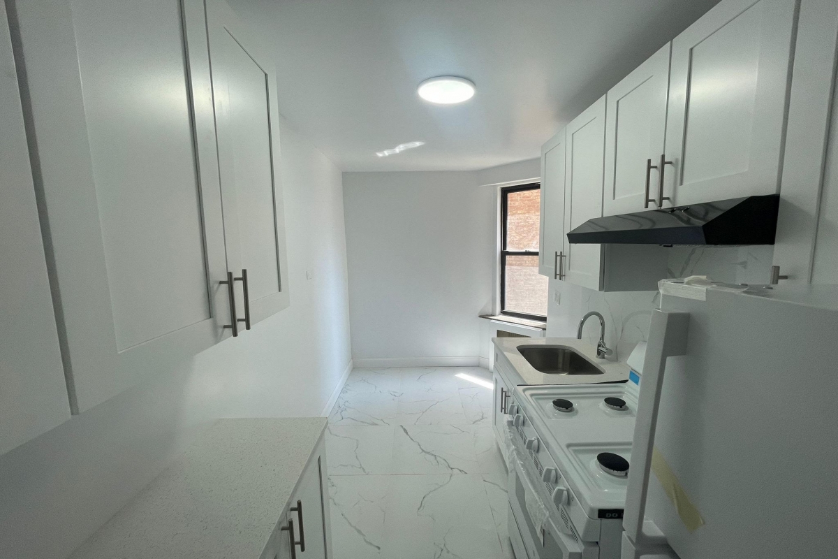 Apartment Booth Street  Queens, NY 11374, MLS-RD5119-6