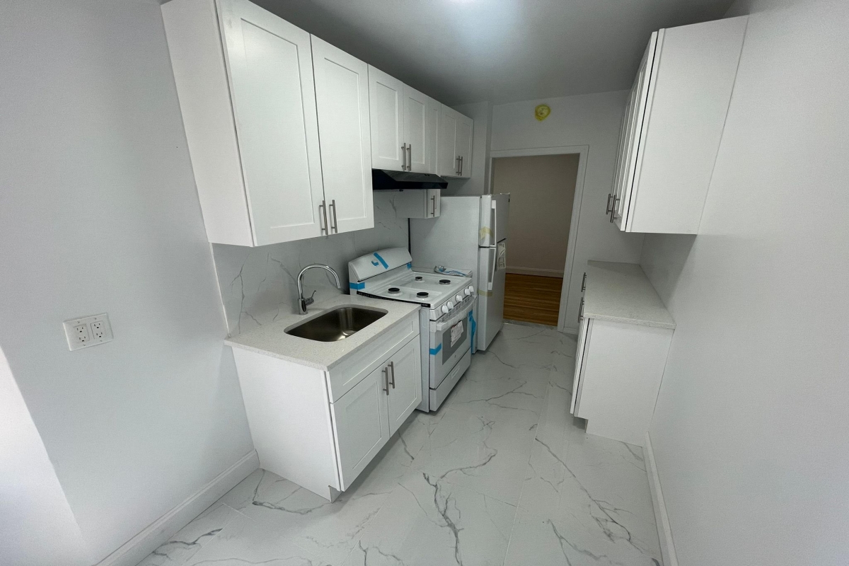 Apartment Booth Street  Queens, NY 11374, MLS-RD5119-8