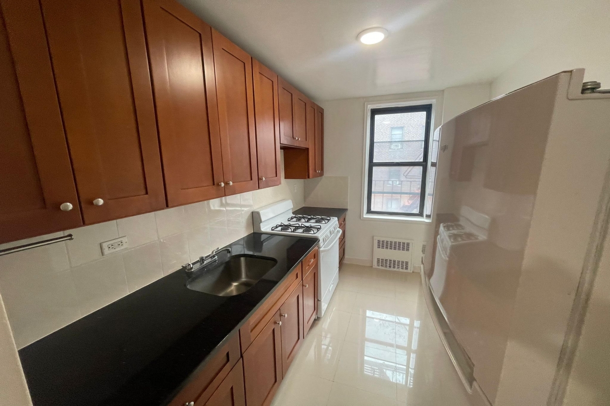 Apartment 141st Street  Queens, NY 11435, MLS-RD5120-4