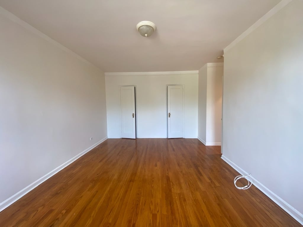 Apartment 83rd Avenue  Queens, NY 11415, MLS-RD5121-3