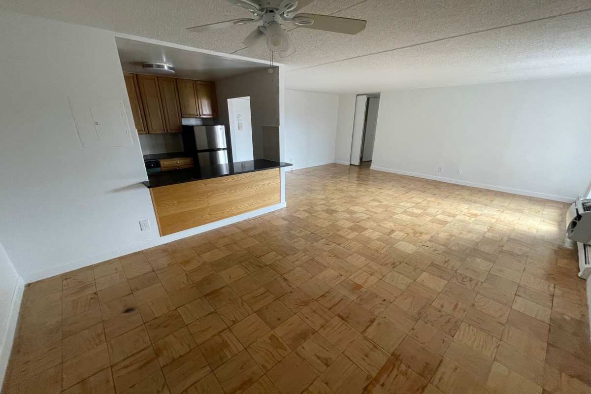 Apartment 34th Avenue  Queens, NY 11354, MLS-RD5132-10