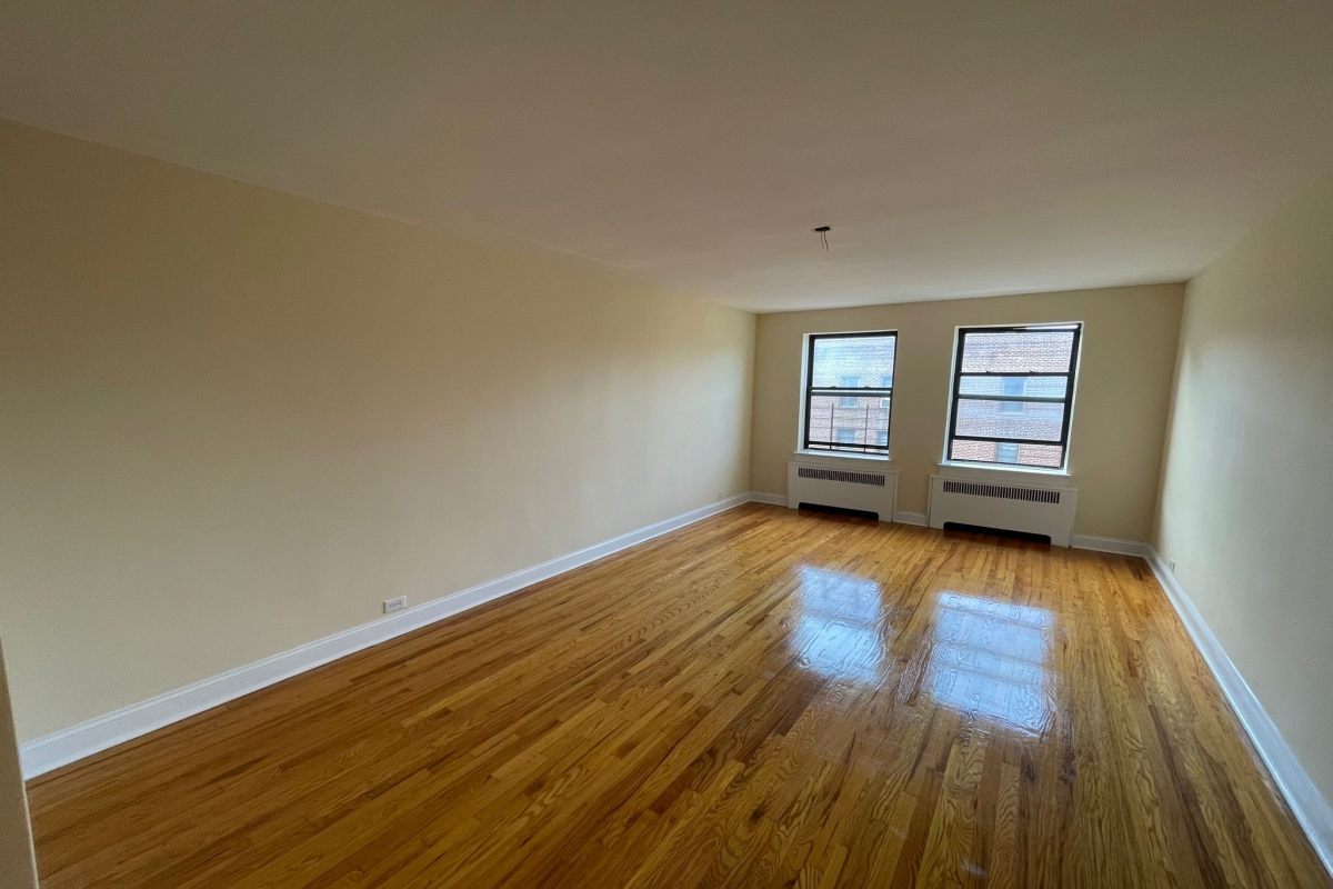 Apartment 66th Avenue  Queens, NY 11374, MLS-RD5135-14