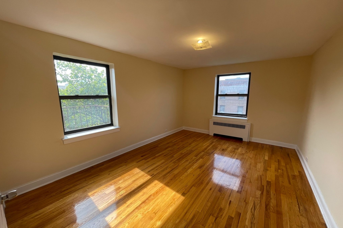 Apartment 66th Avenue  Queens, NY 11374, MLS-RD5135-15