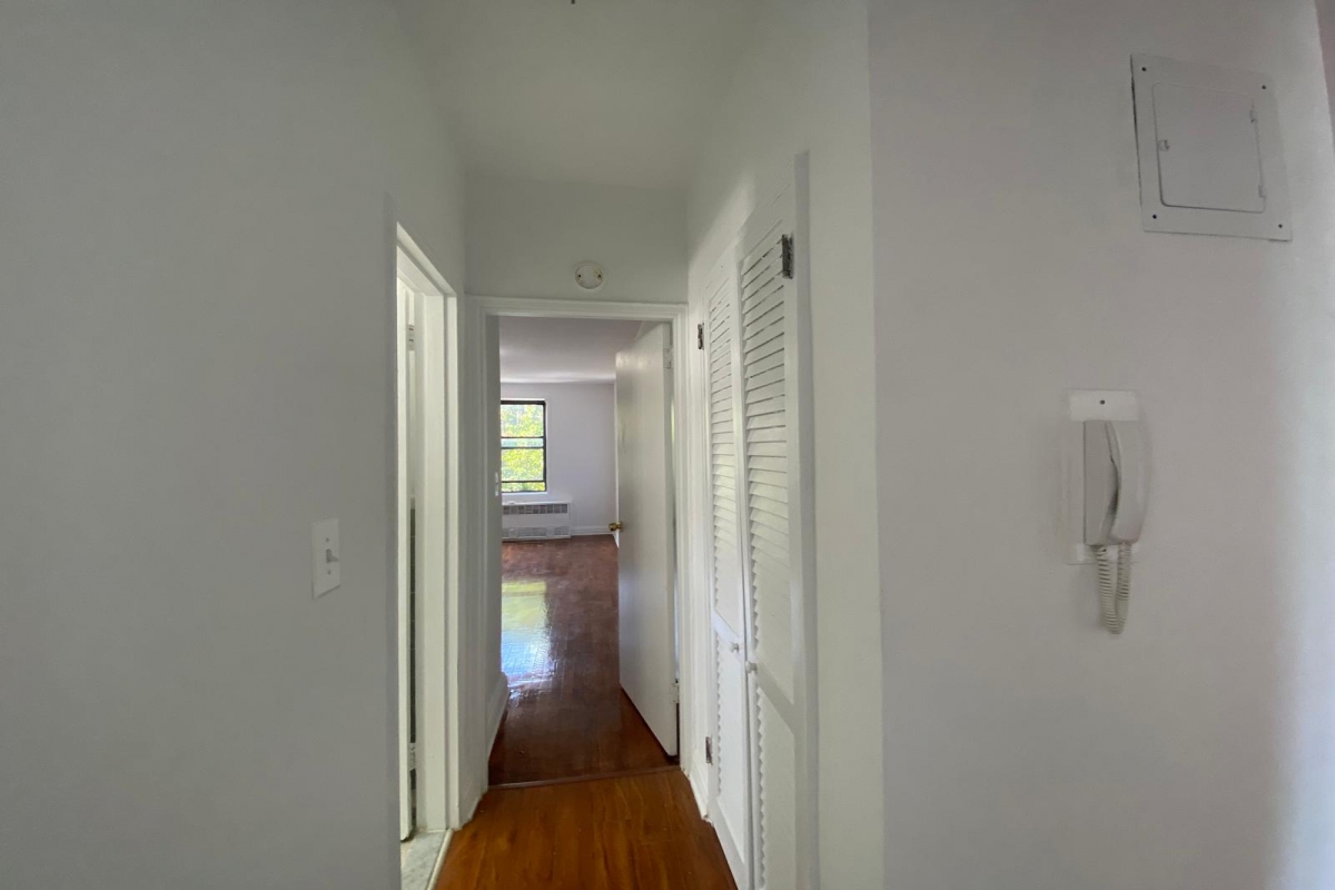 Apartment 67th Drive  Queens, NY 11375, MLS-RD5136-9