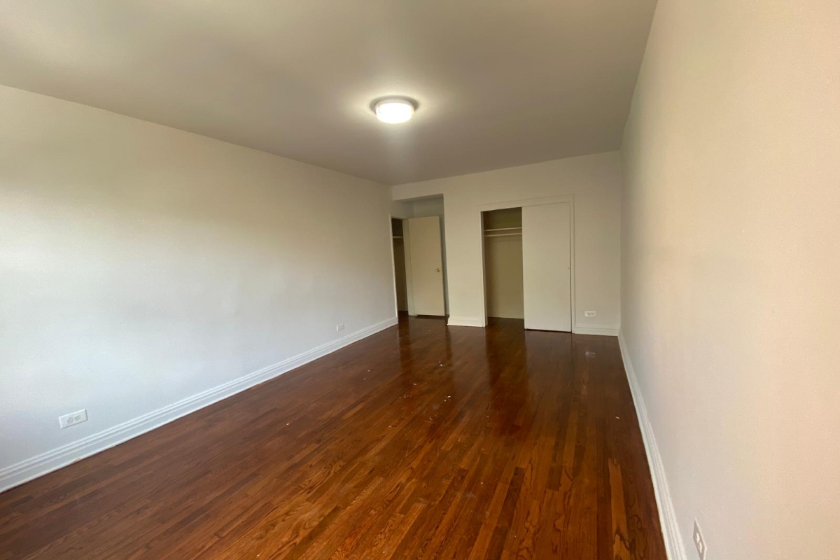 Apartment 67th Drive  Queens, NY 11375, MLS-RD5136-10