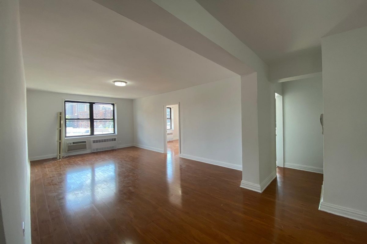 Apartment 67th Drive  Queens, NY 11375, MLS-RD5136-12