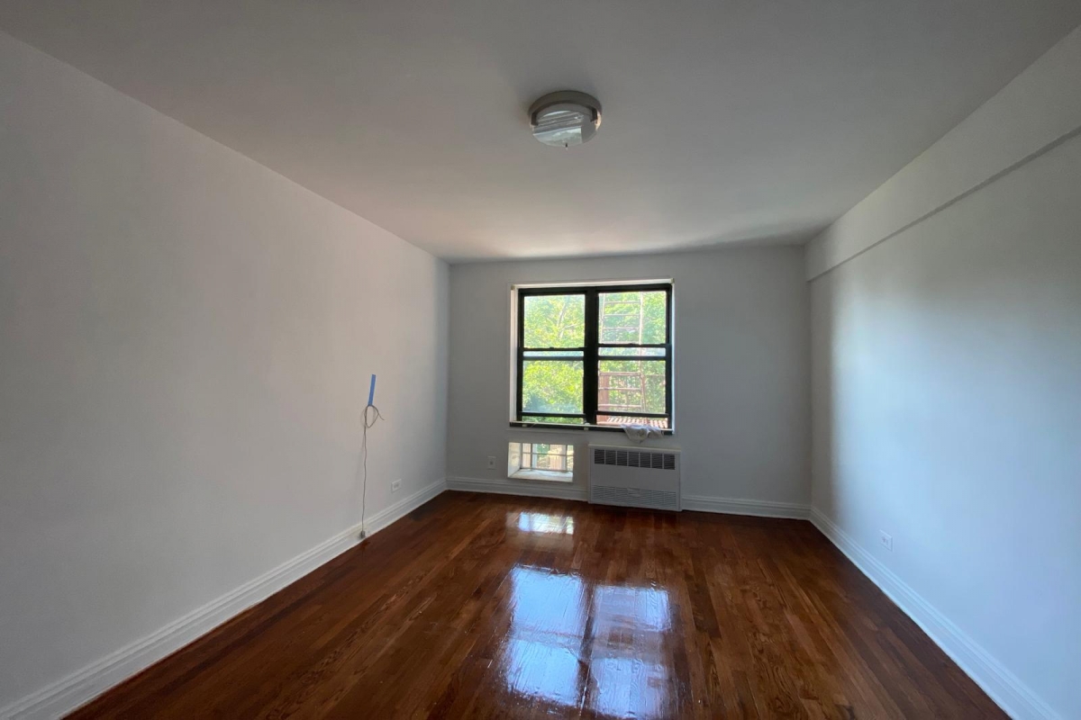 Apartment 67th Drive  Queens, NY 11375, MLS-RD5136-20