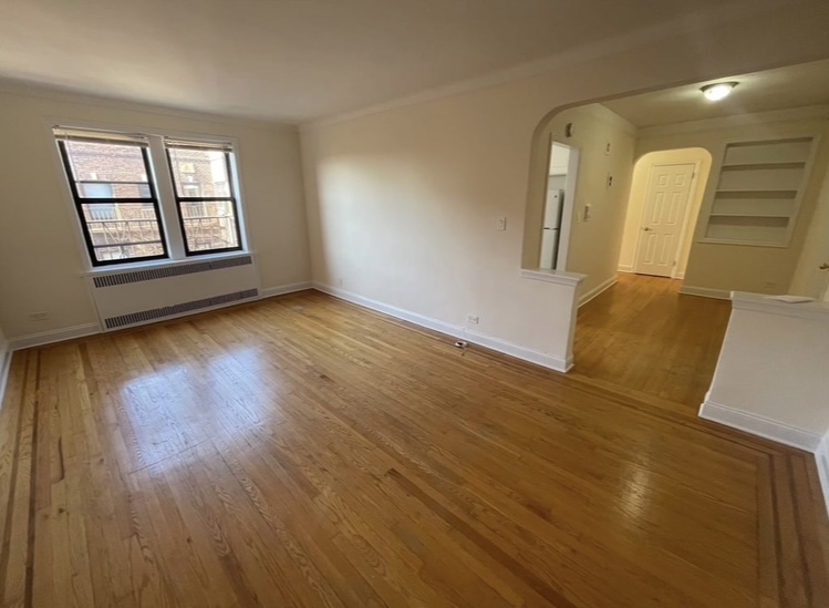 Apartment 32nd Avenue  Queens, NY 11377, MLS-RD5138-8