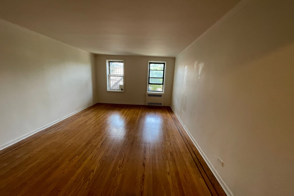 Apartment 83rd Avenue  Queens, NY 11415, MLS-RD5139-9