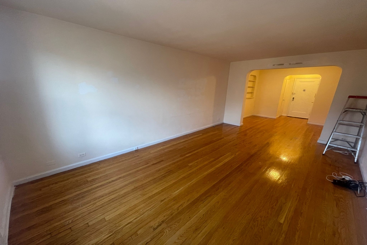 Apartment Wetherole Street  Queens, NY 11374, MLS-RD5140-6