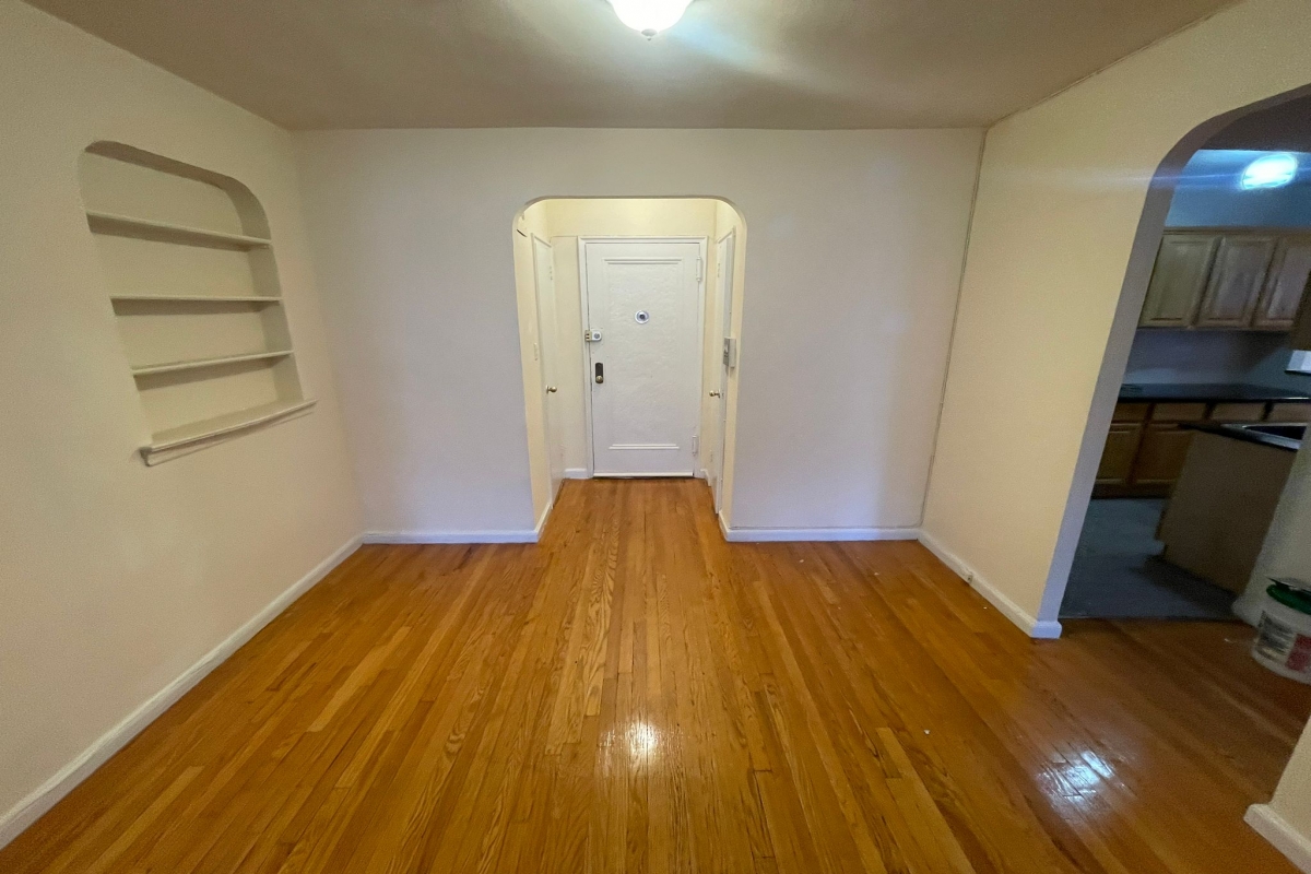 Apartment Wetherole Street  Queens, NY 11374, MLS-RD5140-7