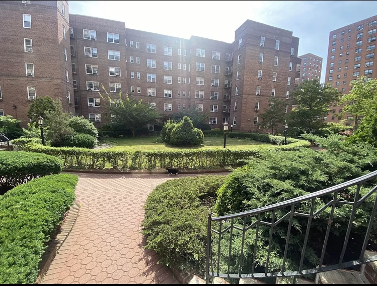  64th Avenue  Queens, NY 11374, MLS-RD5142-3