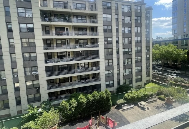 Coop 64th Avenue  Queens, NY 11374, MLS-RD5143-18