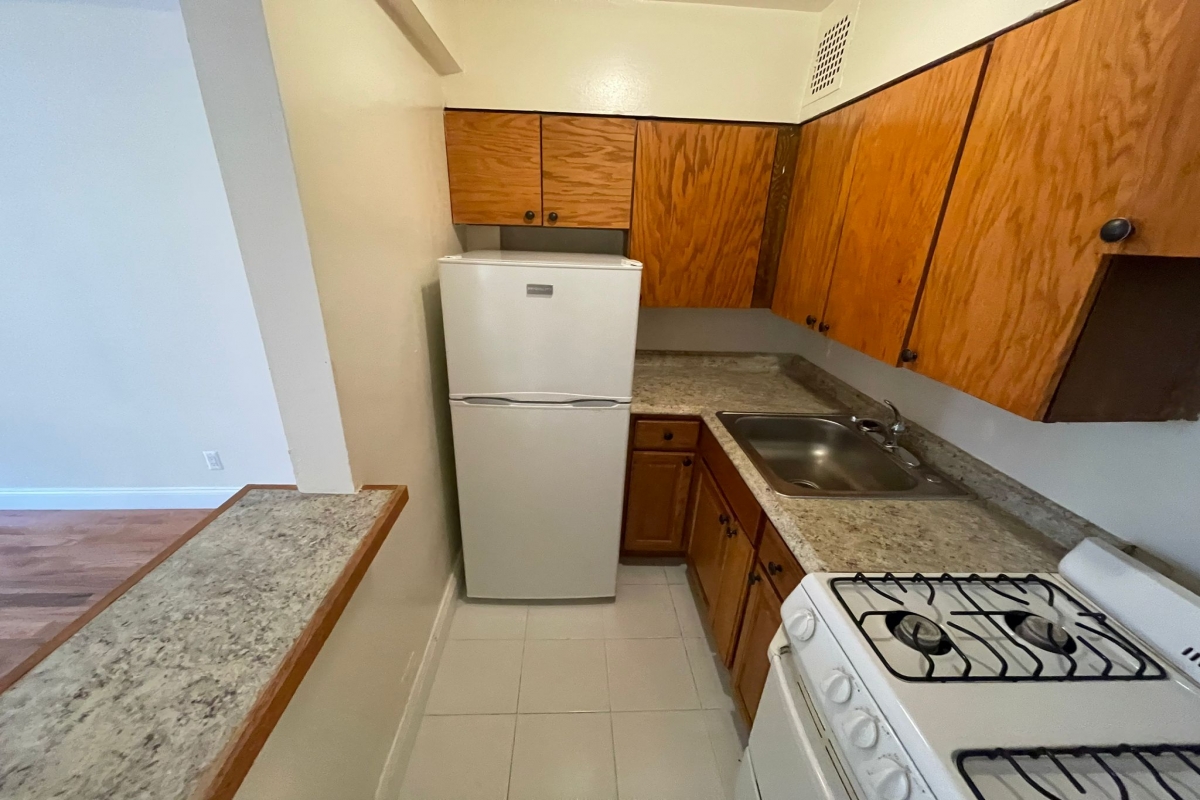 Apartment Booth Street  Queens, NY 11374, MLS-RD5144-2