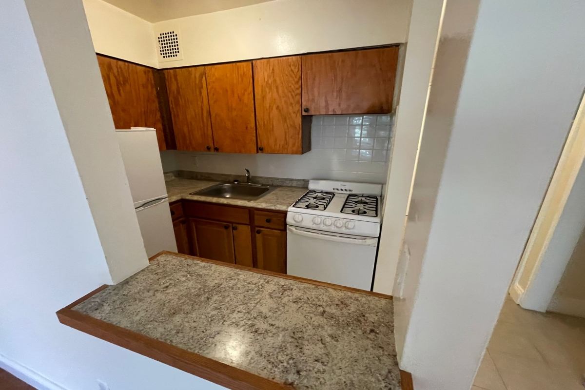 Apartment Booth Street  Queens, NY 11374, MLS-RD5144-8