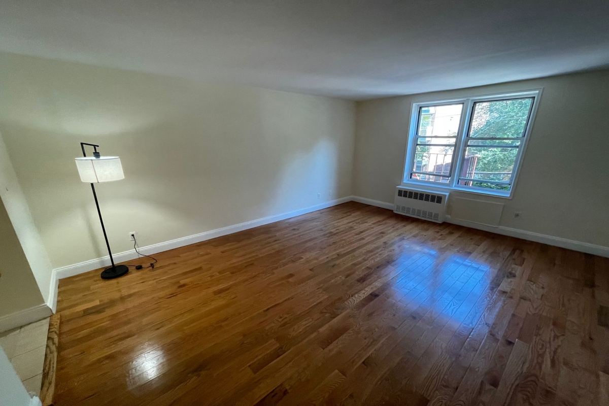 Apartment Booth Street  Queens, NY 11374, MLS-RD5144-13