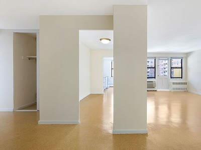 Apartment 57th Avenue  Queens, NY 11368, MLS-RD5145-8