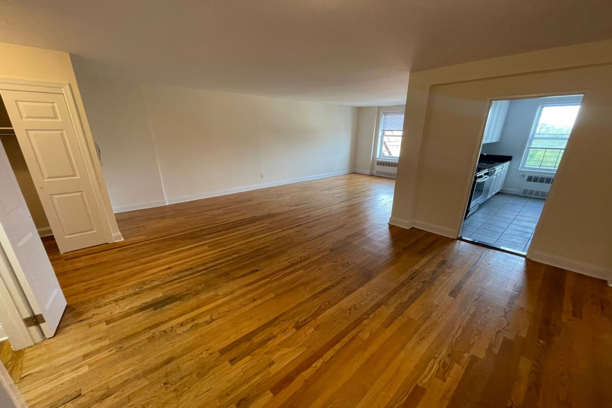 Apartment 150th Street  Queens, NY 11367, MLS-RD5152-11